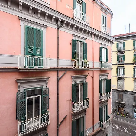 Via Avvocata 25-2